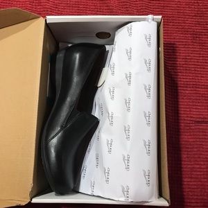 Dansko farah brand new